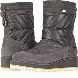 ugg beck short boot
